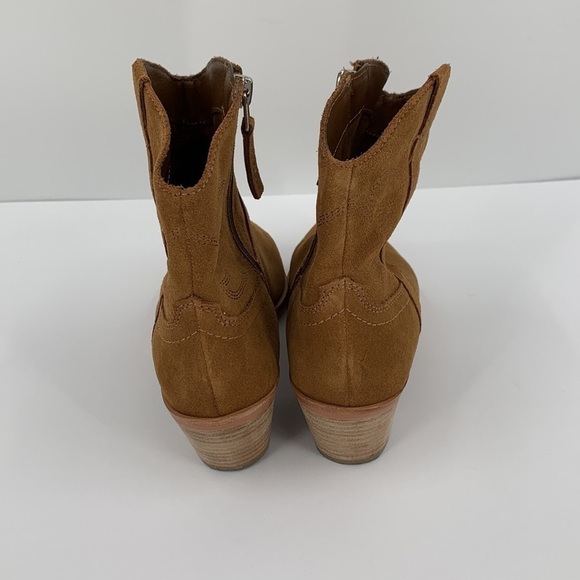 Dolce Vita Solow Western Cowboy boot shoe heel brown suede stitching ankle 8 - Picture 4 of 5